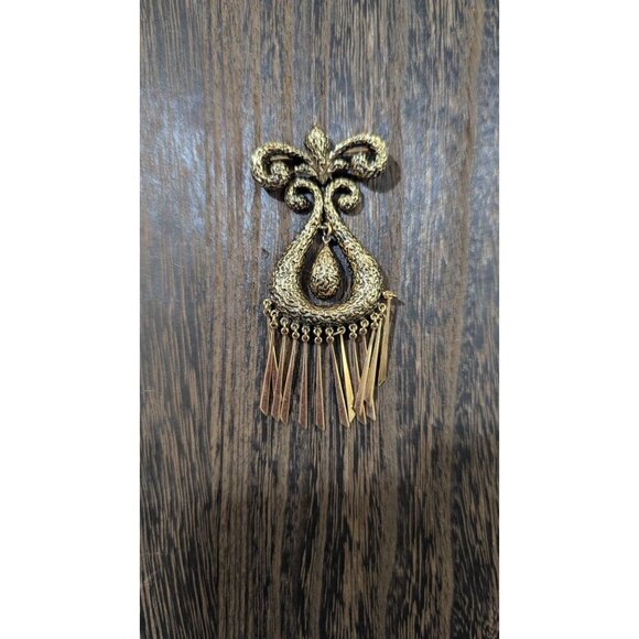 Vintage Gold-Tone Fleur de Lis Brooch With Dangling Tassels articulated Estate - Picture 3 of 9